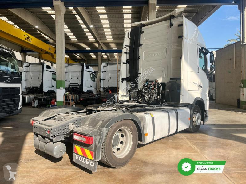 جرار Volvo FH 460 Globetrotter XL i-Save