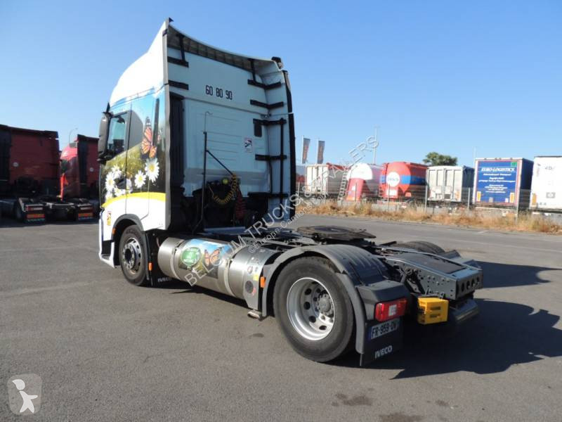 جرار Iveco