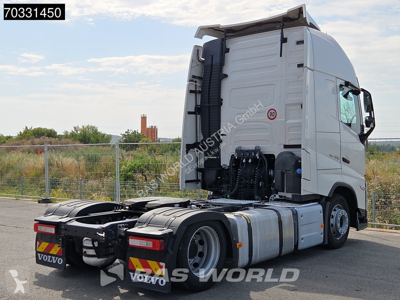 جرار Volvo FH 460 4X2 Globe Mega XL 2x Tanks...