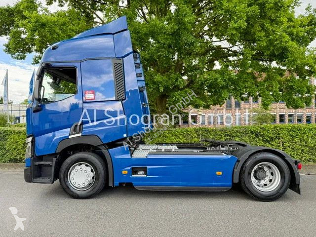 جرار Renault T460...