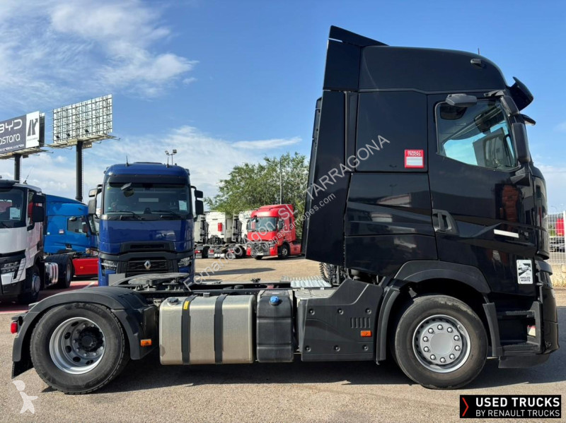 جرار Renault