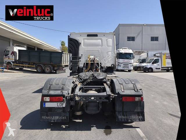 جرار Renault