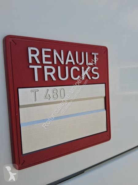 جرار Renault  T 480