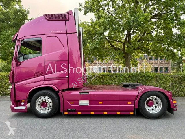 جرار Volvo 500 Globetrotter/Voll...