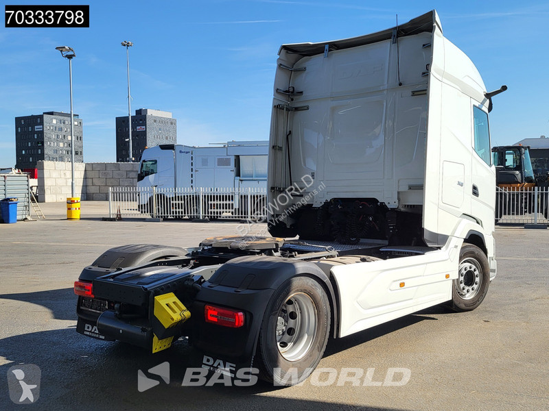 جرار DAF XG  4X2 2xTanks 80%Tyres ACC Standklima