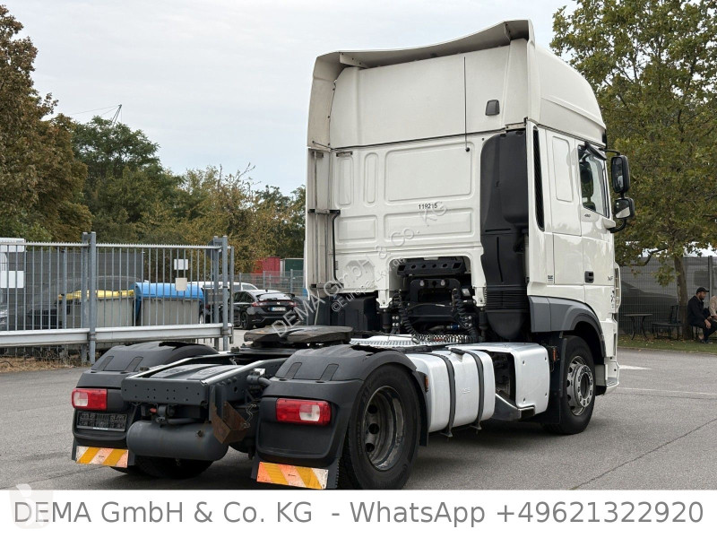 Cabeza tractora DAF...