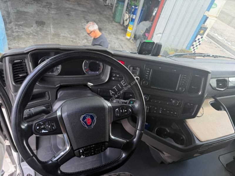 جرار Scania