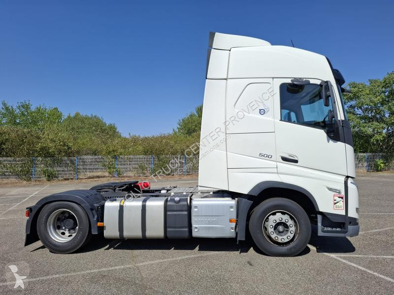 Tracteur Volvo 500