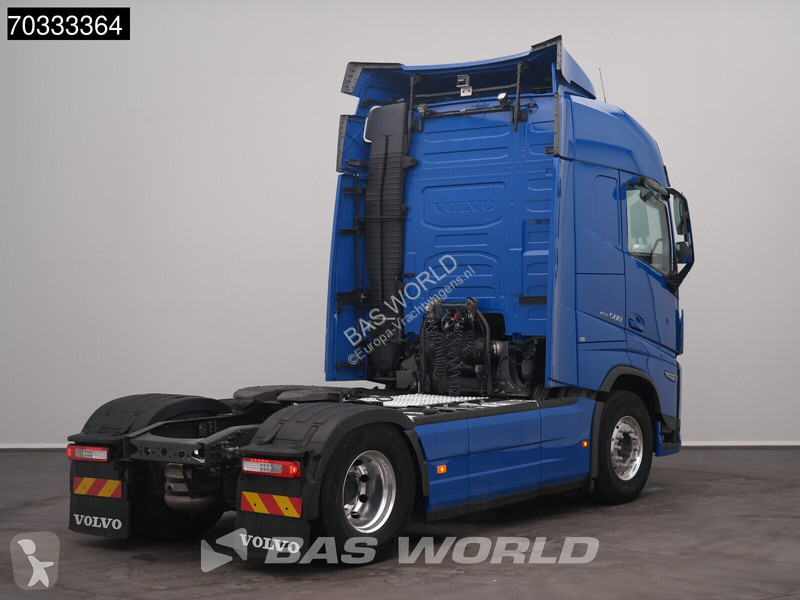 Cap tractor Volvo 500 4X2 Retarder Standklima...