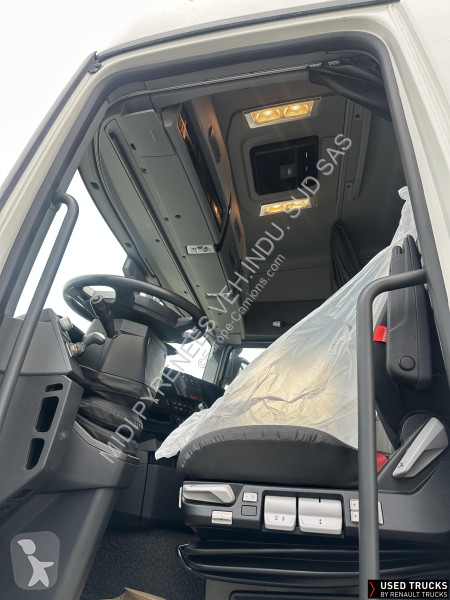 جرار Renault