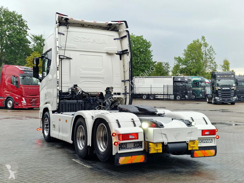 Cap tractor Scania R590 V8 NGS Highline 6x2 -...
