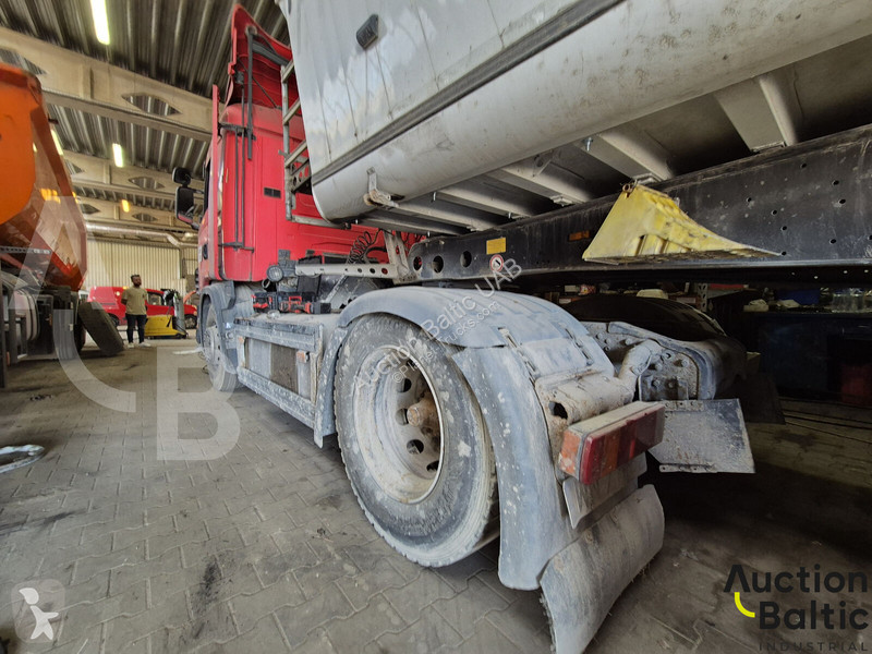 Cap tractor Scania