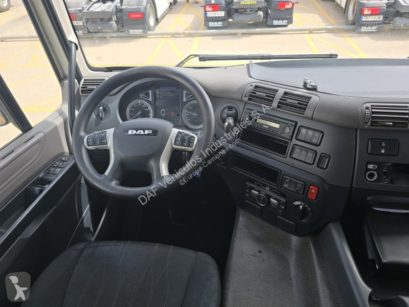 Cabeza tractora DAF CF  FT 4X2