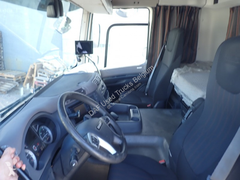 Trekker DAF 450 FT 4X2