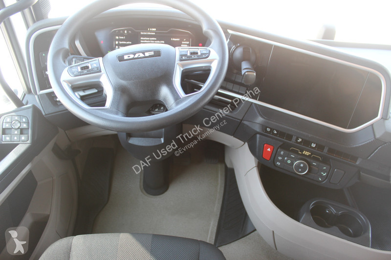 Tratores DAF XG  FT 4X2