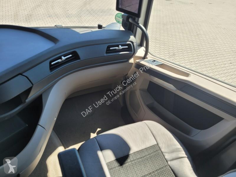 Tratores DAF XG  FT 4X2