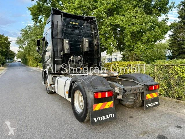 Trekker Volvo 500 Globetrotter / 2 x Tank / Euro6