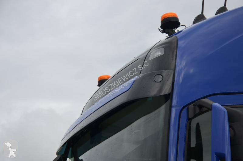 Cabeza tractora Volvo