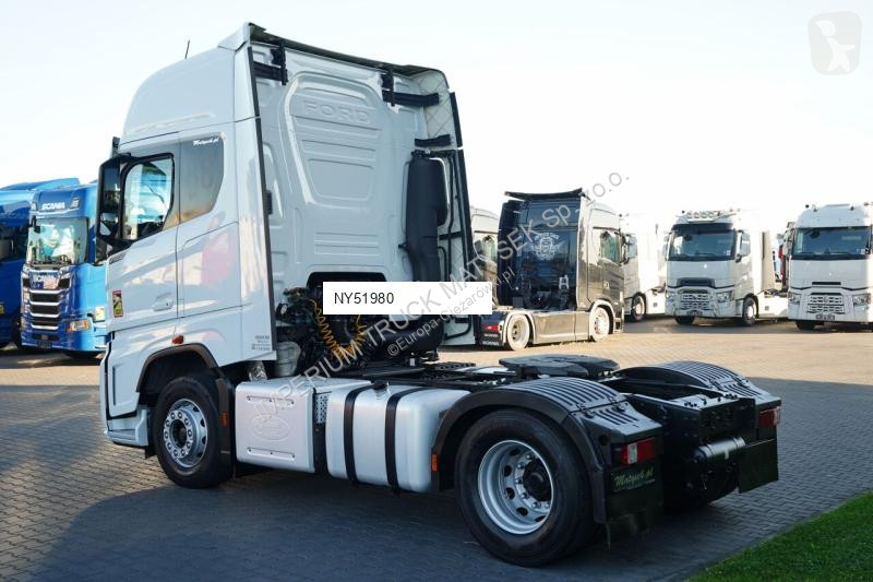 Cabeza tractora Ford 500