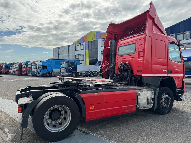Trekker Volvo FM 370 4X2 EURO 6 - DAMAGED