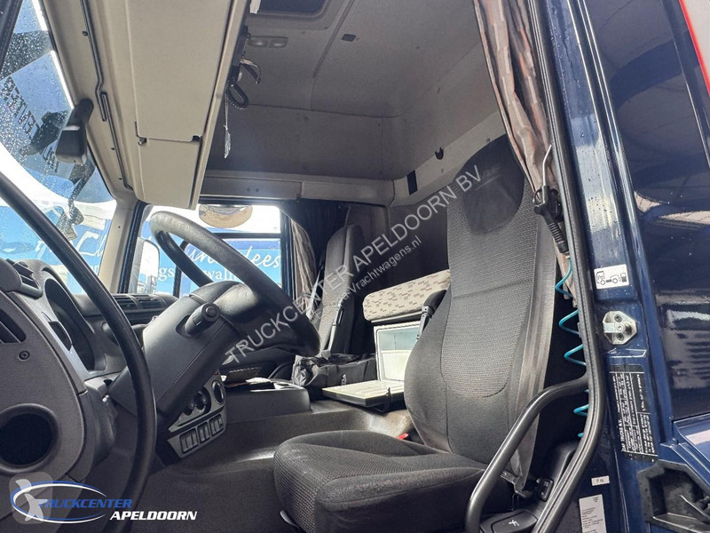 Trekker DAF 400 FT