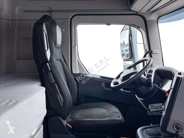 Tratores   NEW F-MAX 4X2 SCAB E6 ECO 16S2600...