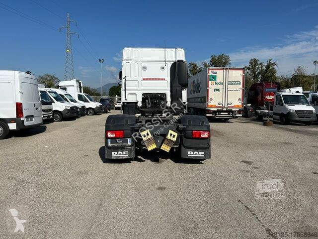Tratores DAF 530 FT