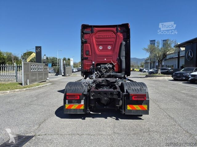 Tratores   F-MAX 4X2 GCW 3,6 Ton