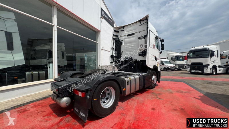 Cabeza tractora Renault