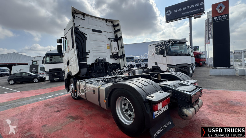 Cabeza tractora Renault