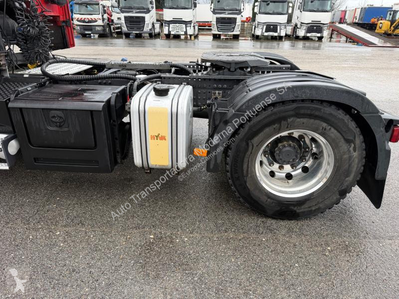 Tracteur Volvo 500