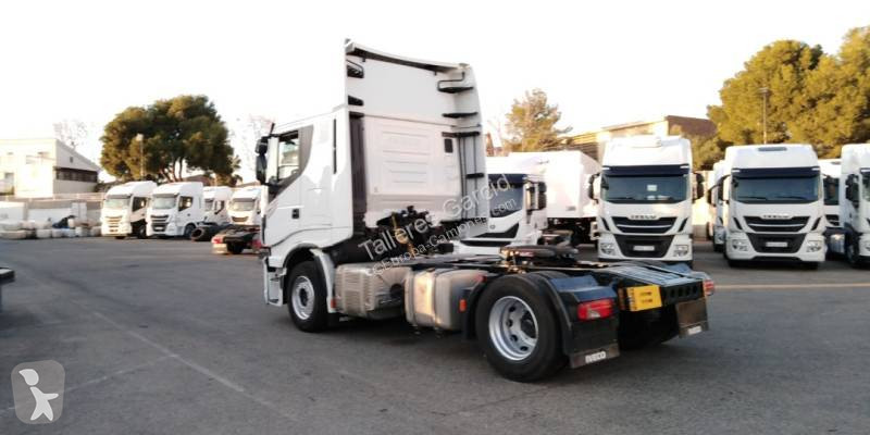 Tracteur Iveco