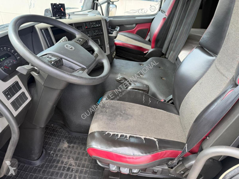 Tracteur Volvo 460 FM