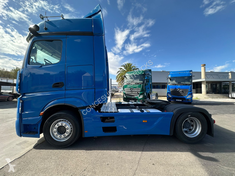 Cabeza tractora Mercedes  1848 LS
