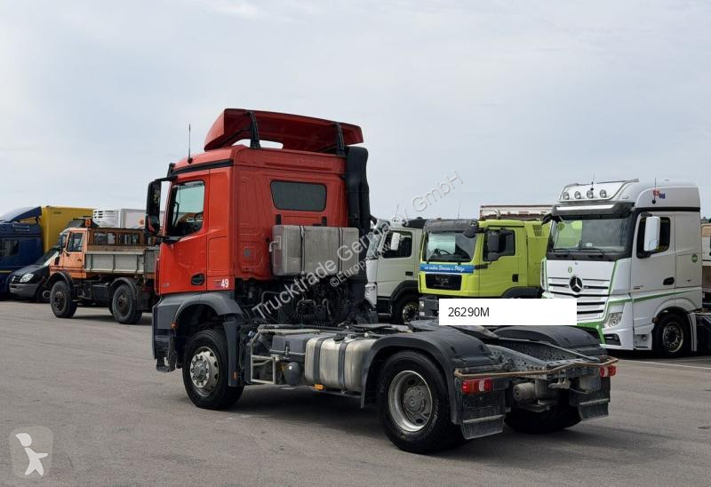Cabeza tractora Mercedes 1846