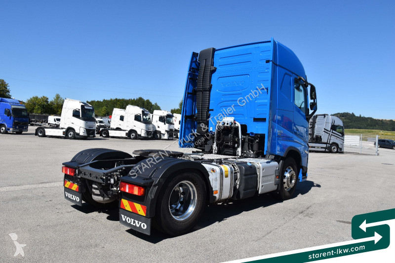 Cabeza tractora Volvo FH 460 LED Standklima...