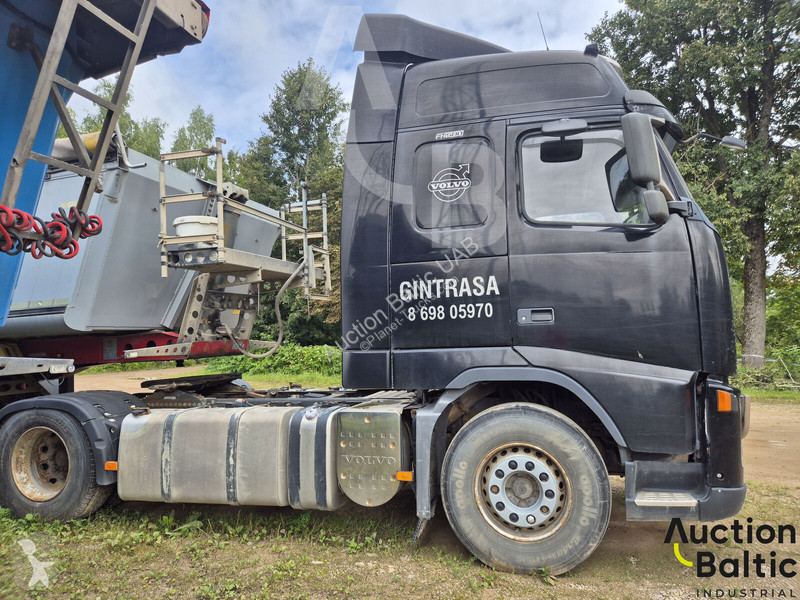 Cabeza tractora Volvo 440