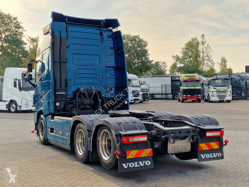 Trekker Volvo 13540 Globetrotter XL 6x2 -...