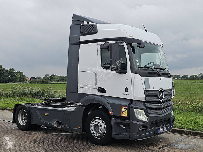 Trekker Mercedes ACTROS 1845