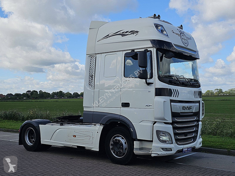 Cabeza tractora DAF XF