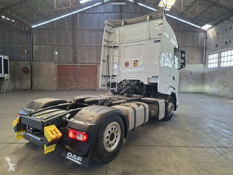 Cabeza tractora DAF