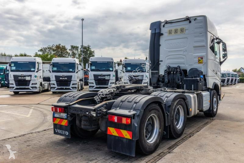 Cabeza tractora Volvo 4 GLOBE 16.550 (16 L.)...