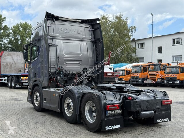Cabeza tractora Scania R530 6x2 SZM für...