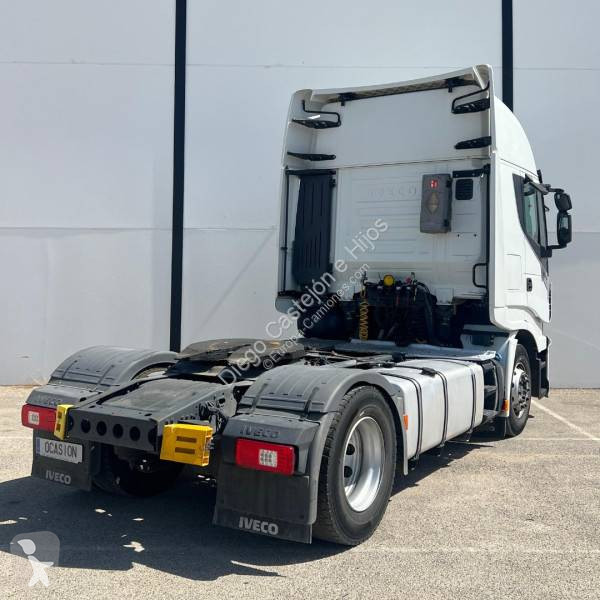 Cabeza tractora Iveco 460