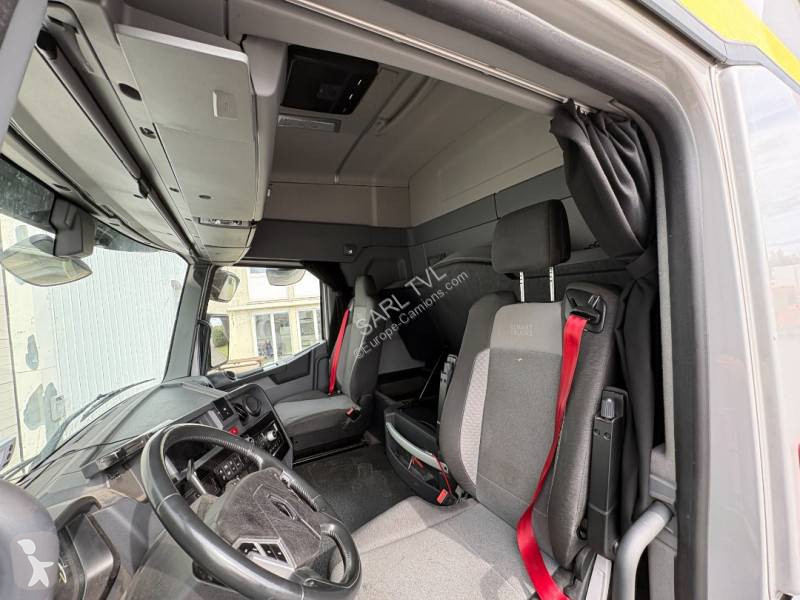 Tahač Renault 480 T4X2 E6
