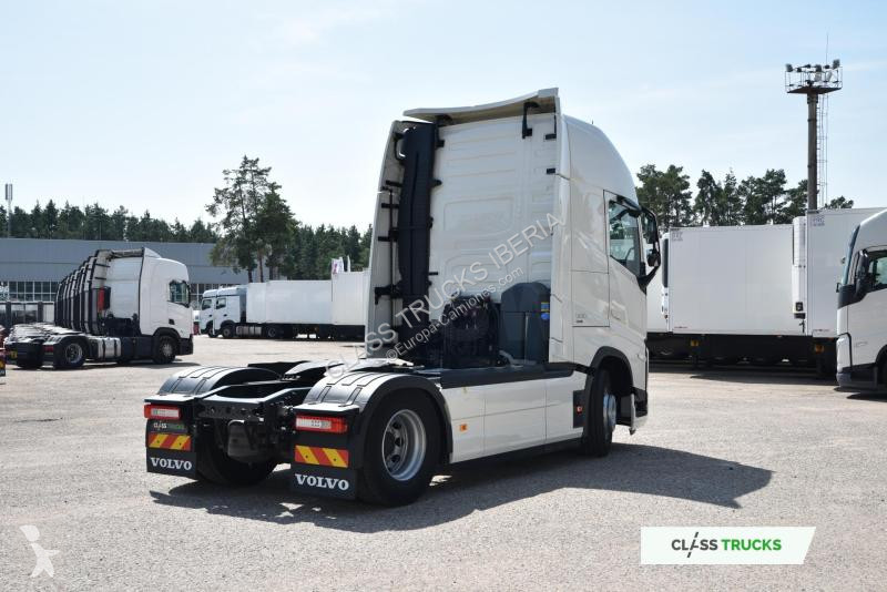 Cabeza tractora Volvo 500 Globetrotter XL...