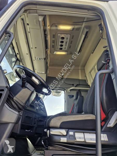 Cabeza tractora Renault 520 T4X2 E6