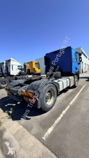 Cabeza tractora Renault 520