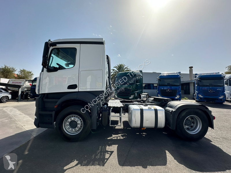 Cabeza tractora Mercedes  1845 LS