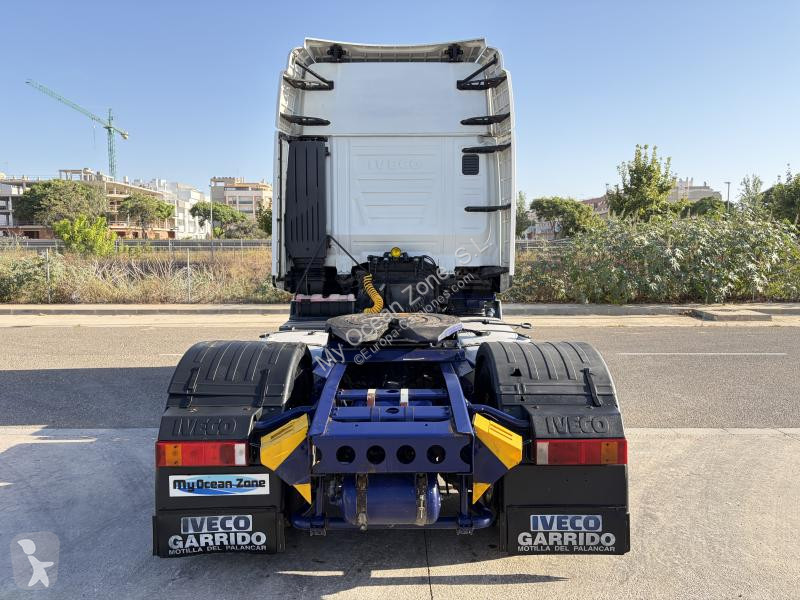 Cabeza tractora Iveco 440 S 45